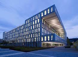 Warsaw and Prague have started to see green shoots of recovery in demand on office markets in H1 2021 Warsaw and Prague have started to see green shoots of recovery in demand on office markets in H1 2021